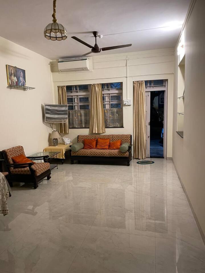 شقة Ground Floor 20 Chimbai Road Bandra West - مومباي المظهر الخارجي الصورة